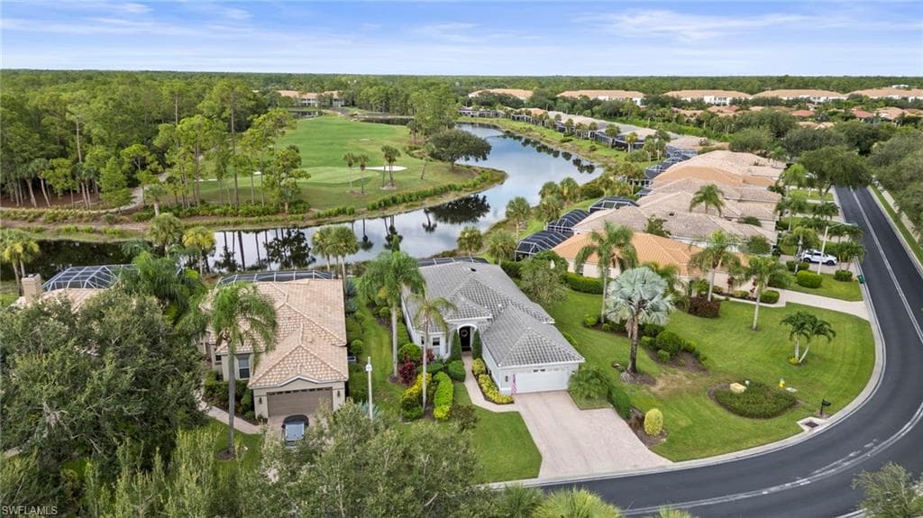 8386 Danbury Blvd, Naples, FL 34120-50