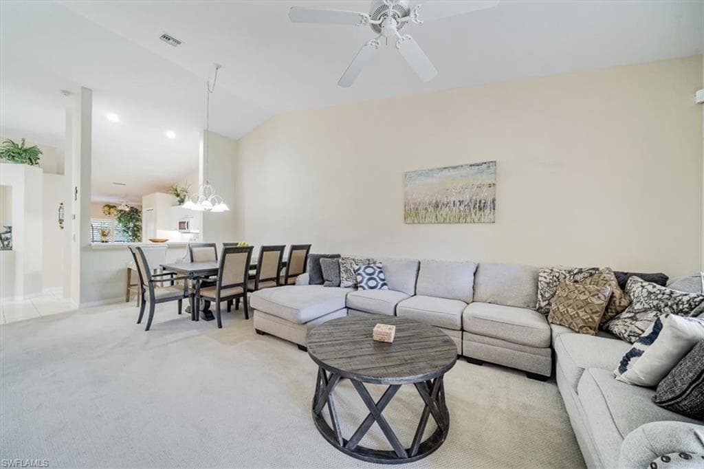 6646 Castlelawn Pl, Naples, FL 34113-6