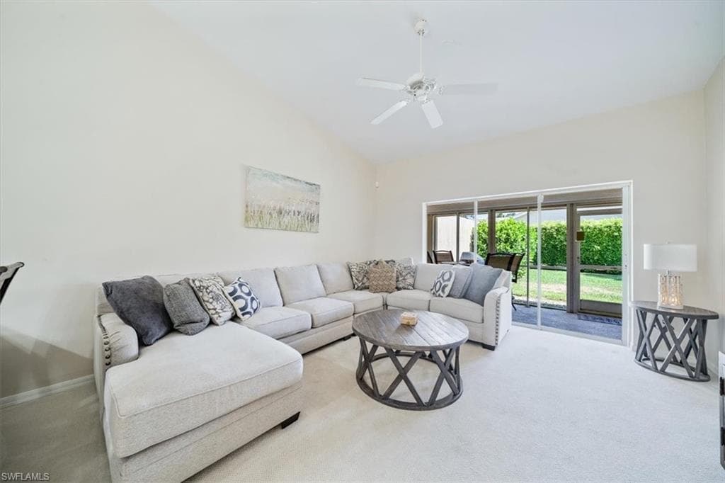 6646 Castlelawn Pl, Naples, FL 34113-7