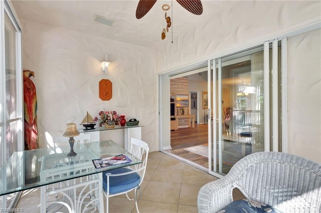 102 Siena Way 1306, Naples, FL 34119-17