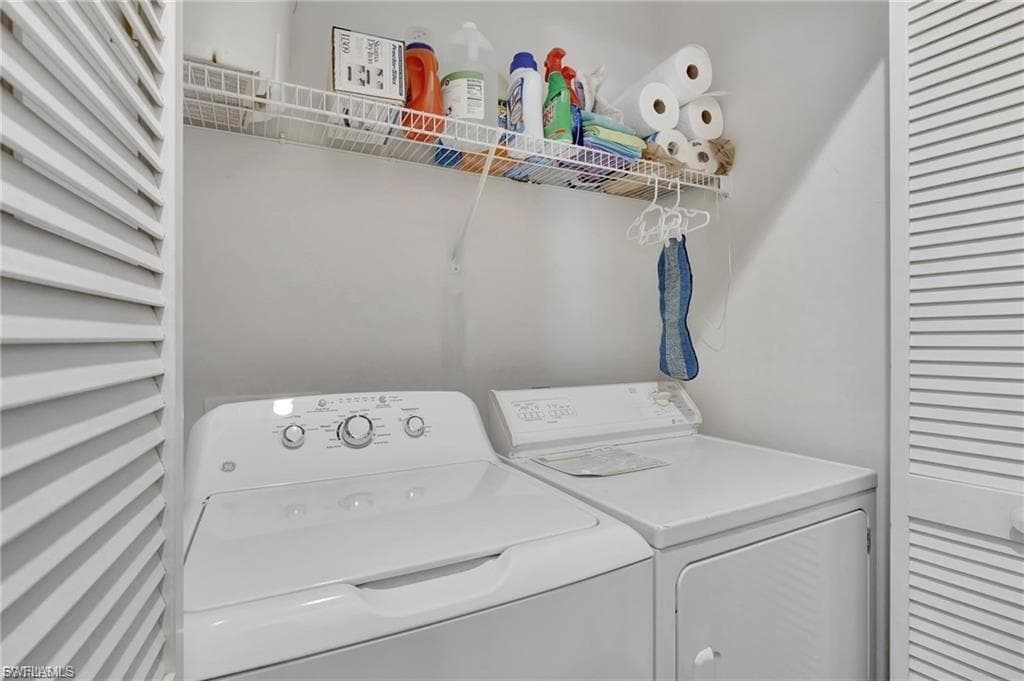 102 Siena Way 1306, Naples, FL 34119-24
