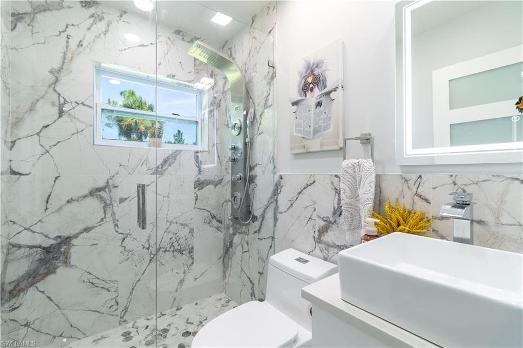 2727 40th Ave SE, Naples, FL 34117-21