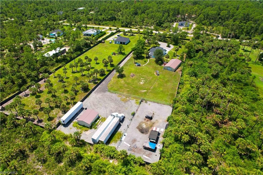 2727 40th Ave SE, Naples, FL 34117-41