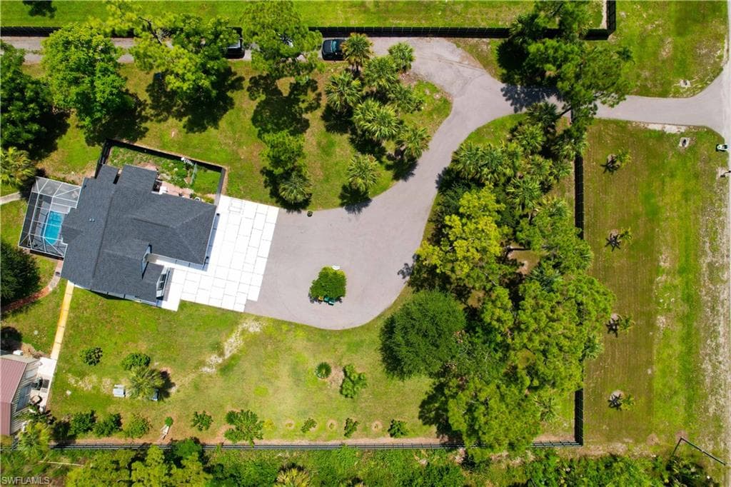 2727 40th Ave SE, Naples, FL 34117-45