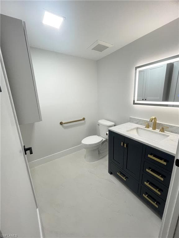 4950 Golden Gate Pkwy C, Naples, FL 34116-3