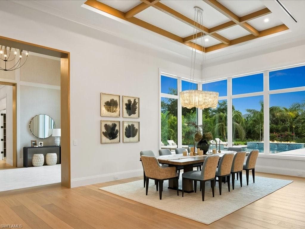 208 Hickory Rd, Naples, FL 34108-12