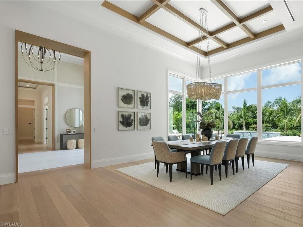 208 Hickory Rd, Naples, FL 34108-24