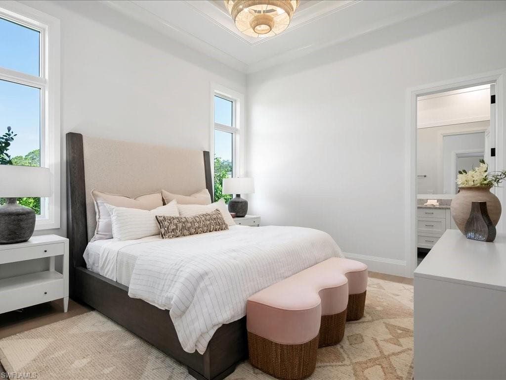 208 Hickory Rd, Naples, FL 34108-39