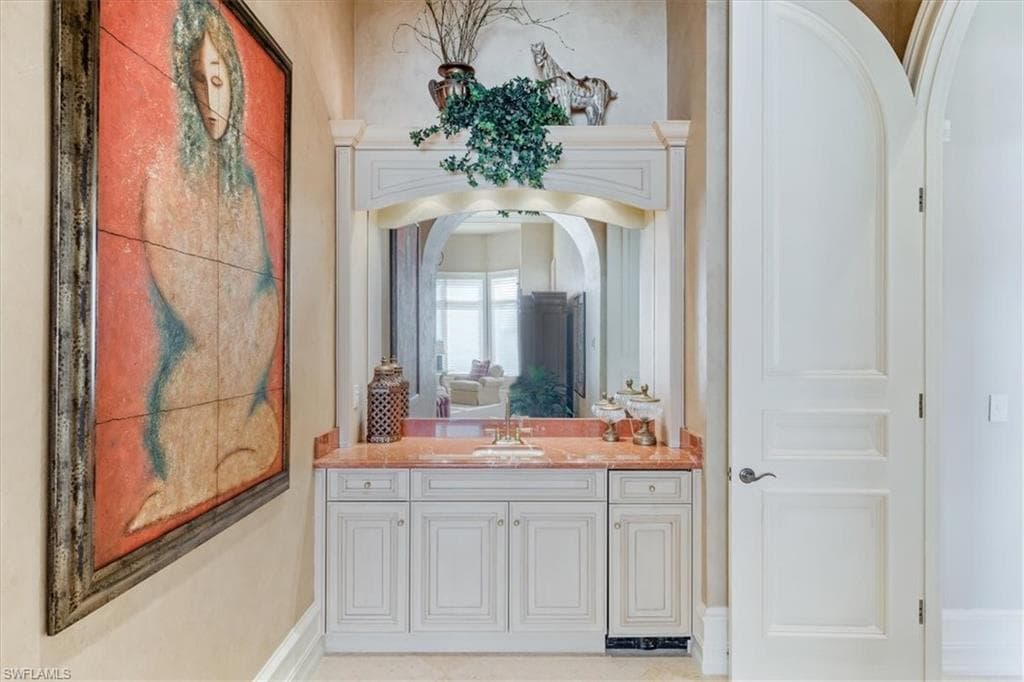 2116 Canna Way, Naples, FL 34105-21