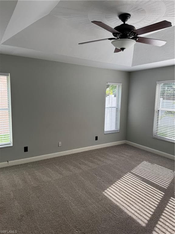 18208 Horseshoe Bay Cir, Fort Myers, FL 33967-25