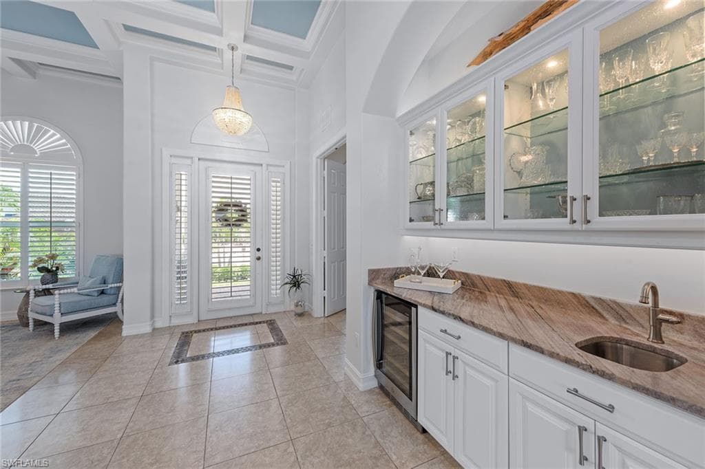 52 Madagascar Ct, Marco Island, FL 34145-9