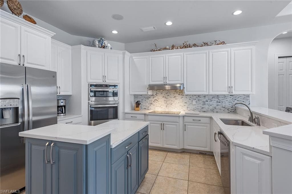 52 Madagascar Ct, Marco Island, FL 34145-13
