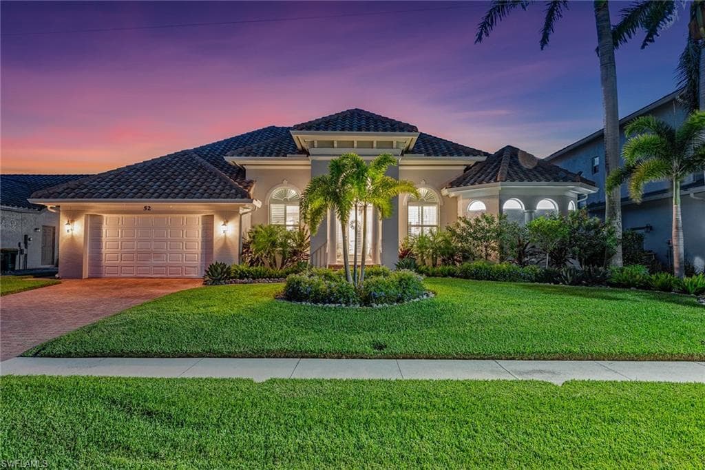 52 Madagascar Ct, Marco Island, FL 34145-3