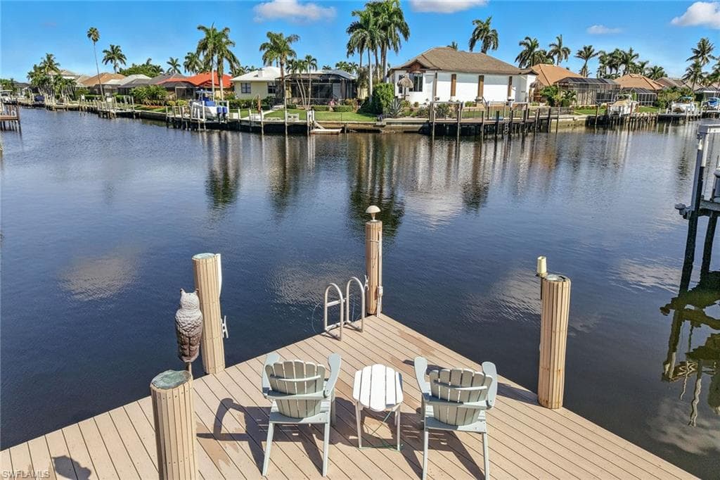 52 Madagascar Ct, Marco Island, FL 34145-48