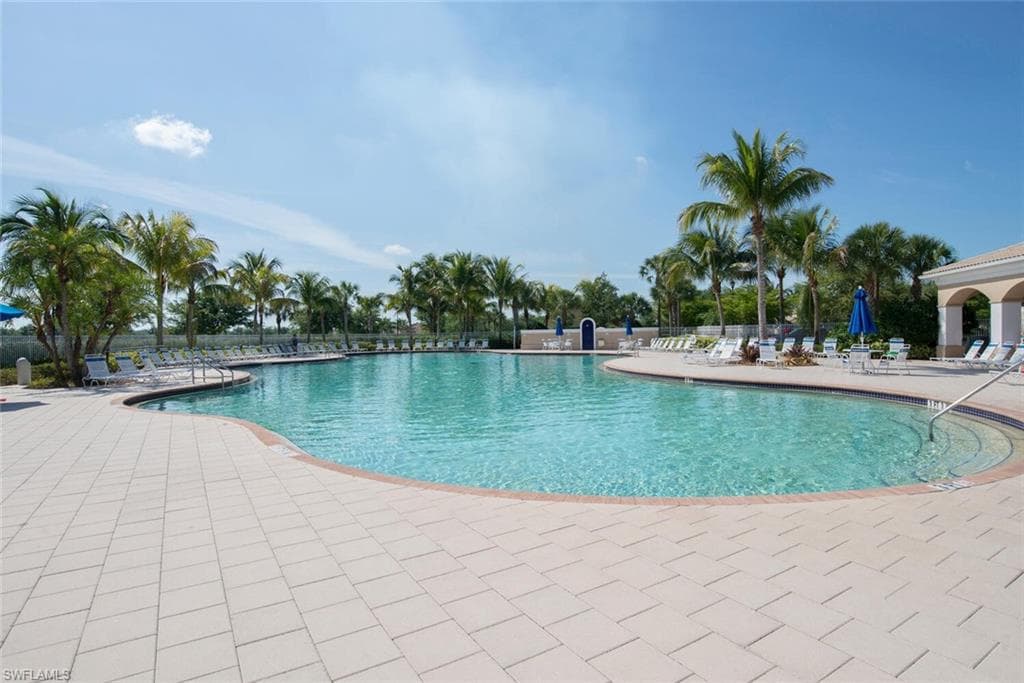 7025 Leopardi Ct, Naples, FL 34114-47