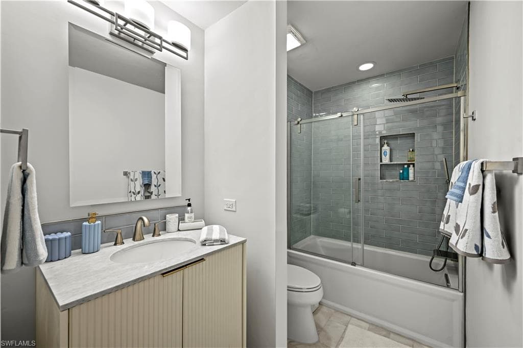 20940 Island Sound Cir 105, Estero, FL 33928-23