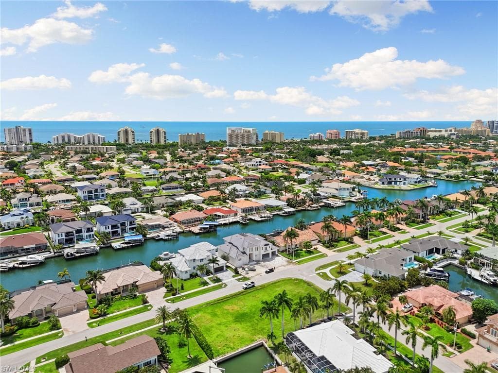 700 Partridge Ct, Marco Island, FL 34145-32