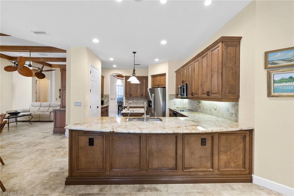 12158 Wicklow Ln, Naples, FL 34120-17