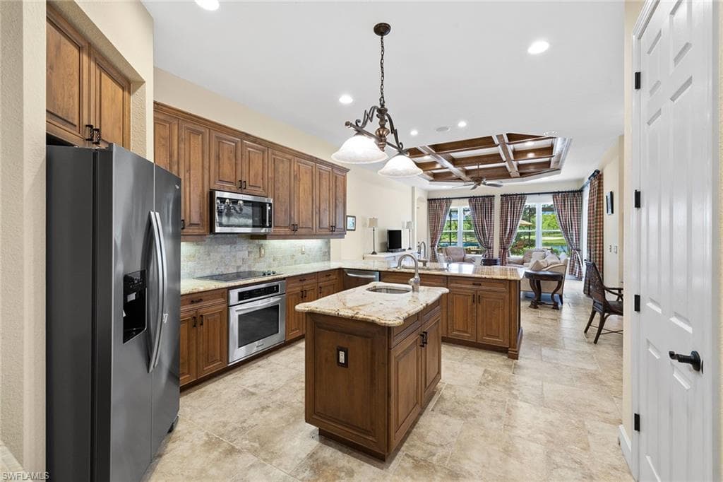 12158 Wicklow Ln, Naples, FL 34120-18