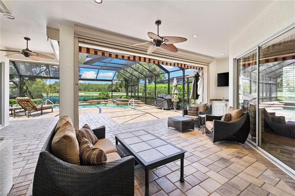 12158 Wicklow Ln, Naples, FL 34120-34