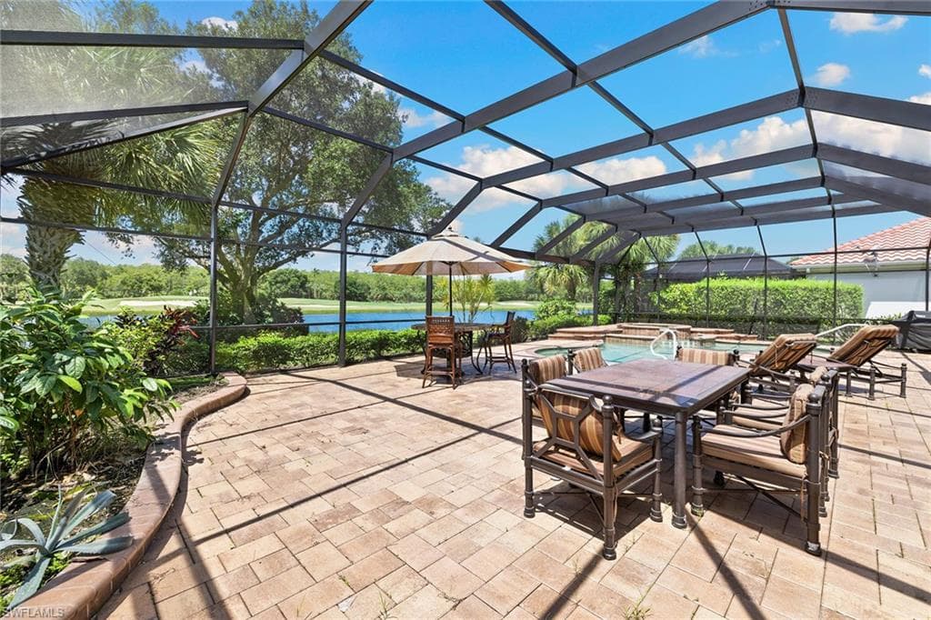 12158 Wicklow Ln, Naples, FL 34120-40