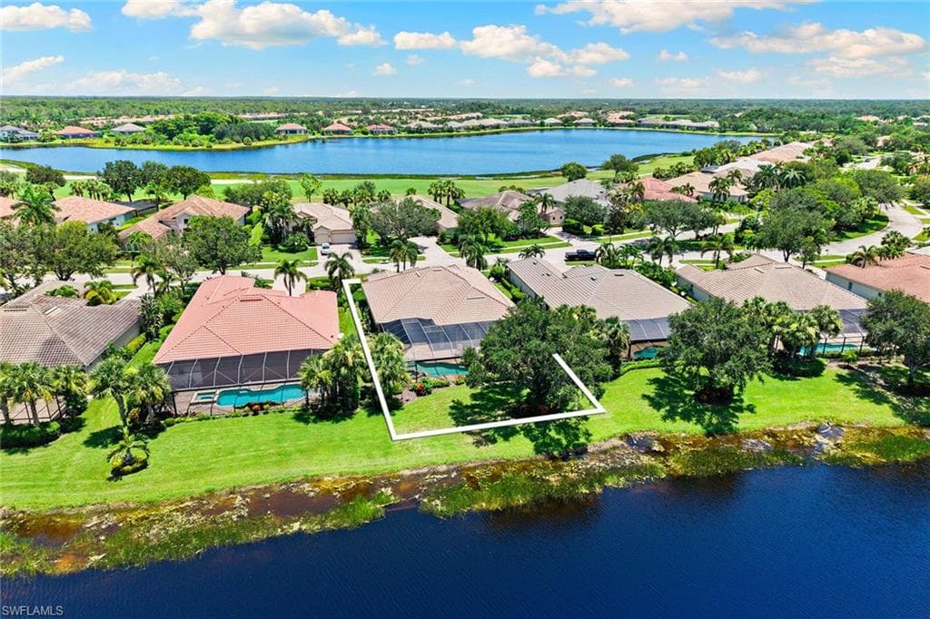 12158 Wicklow Ln, Naples, FL 34120-43