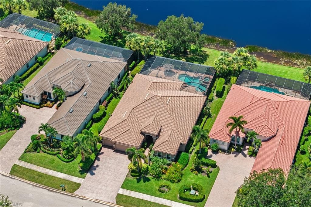 12158 Wicklow Ln, Naples, FL 34120-47