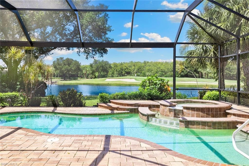 12158 Wicklow Ln, Naples, FL 34120-5