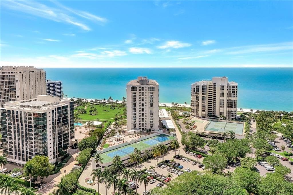4041 Gulf Shore Blvd N 403, Naples, FL 34103-1