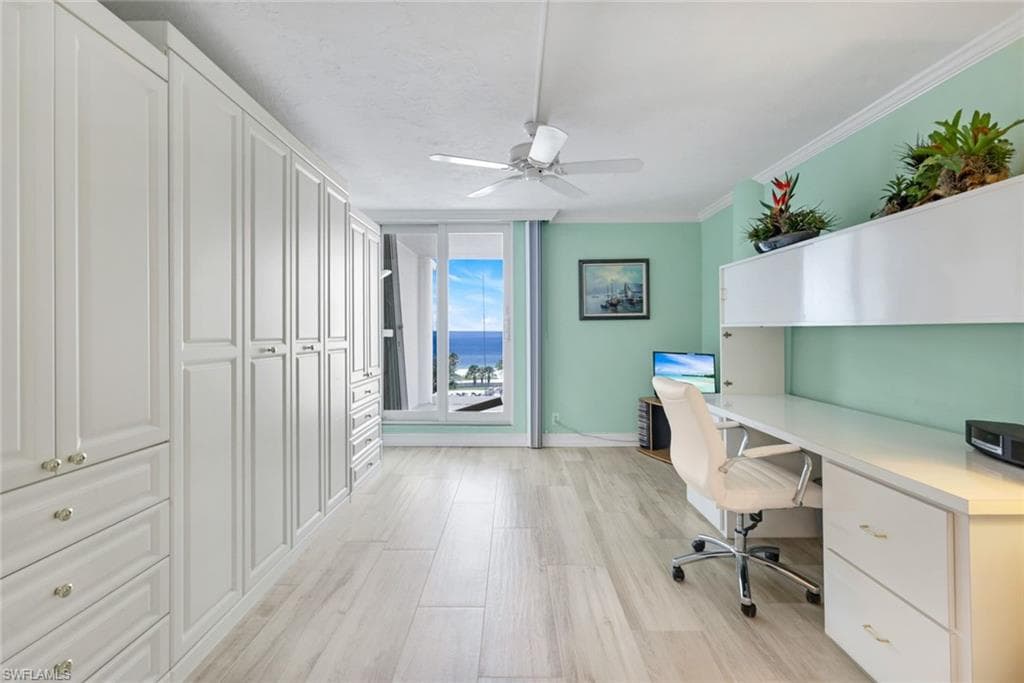 4041 Gulf Shore Blvd N 403, Naples, FL 34103-28