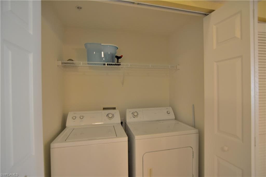 20221 Estero Gardens Cir 107, Estero, FL 33928-10
