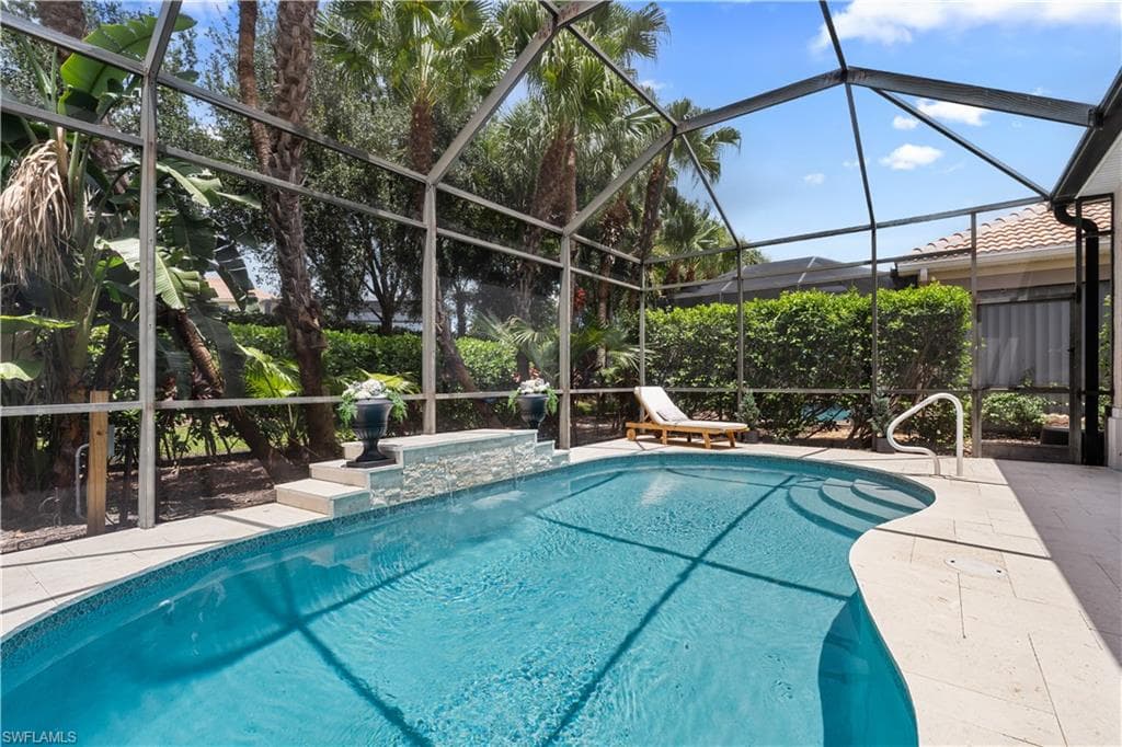 3083 Santorini Ct, Naples, FL 34119-39