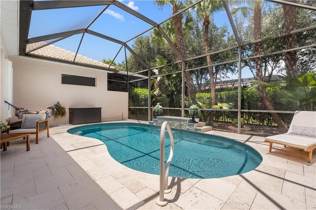 3083 Santorini Ct, Naples, FL 34119-8