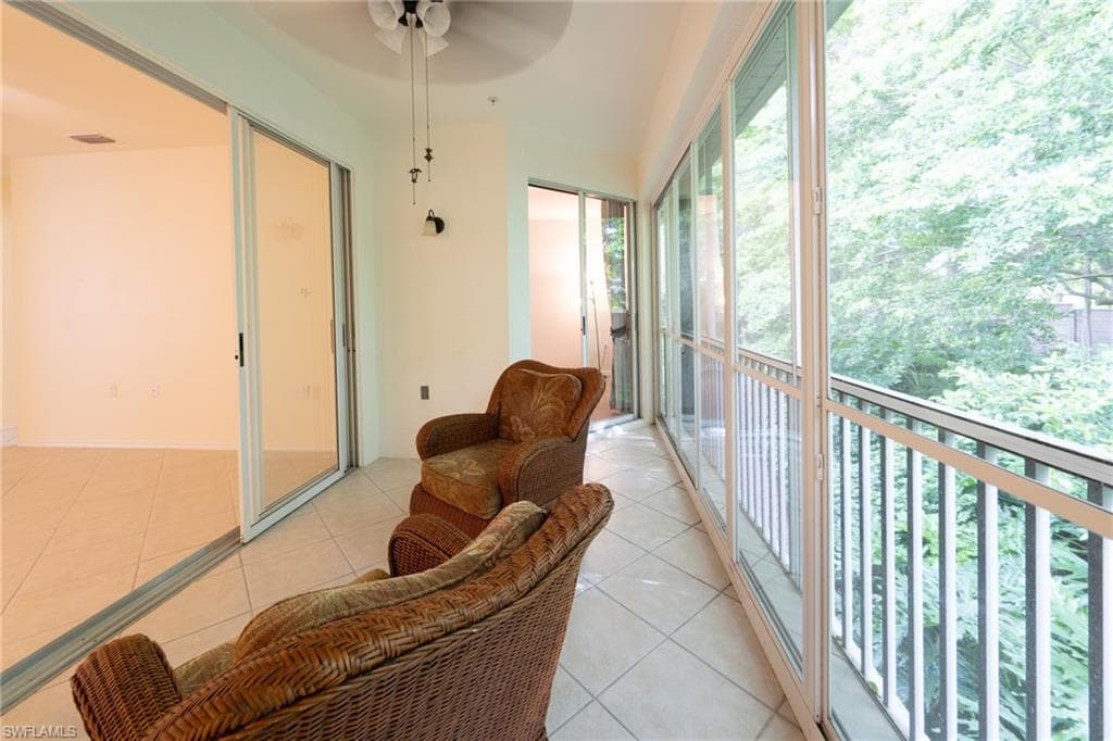 2200 Arielle Dr 1005, Naples, FL 34109-14
