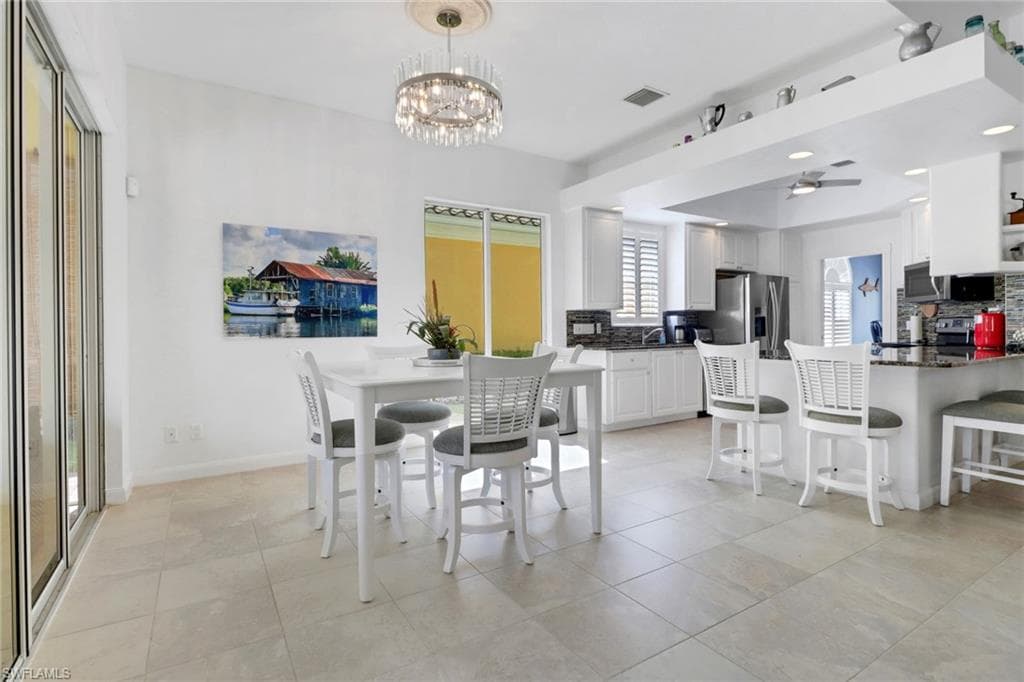 8507 Alessandria Ct, Naples, FL 34114-12