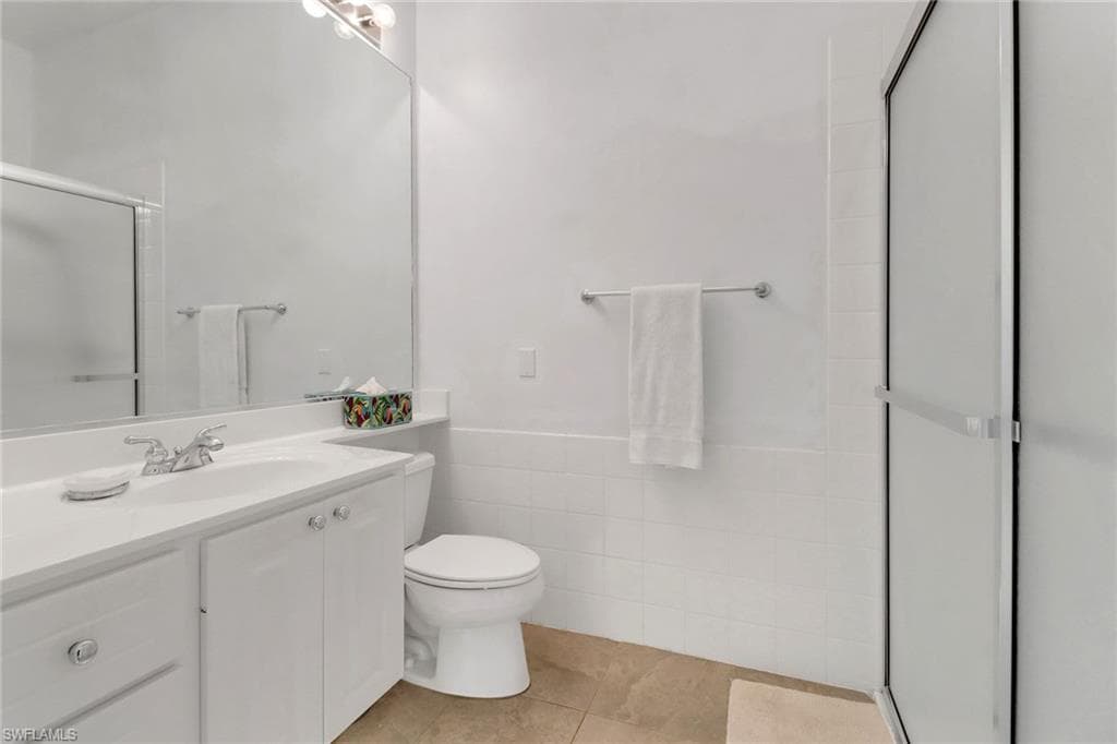 8507 Alessandria Ct, Naples, FL 34114-21