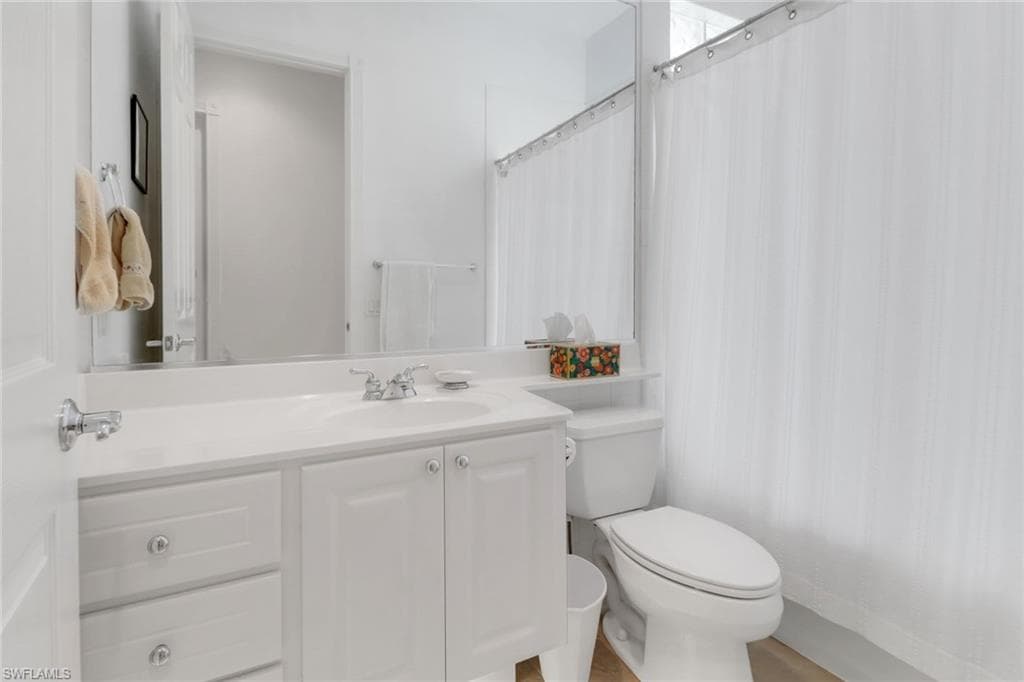 8507 Alessandria Ct, Naples, FL 34114-26
