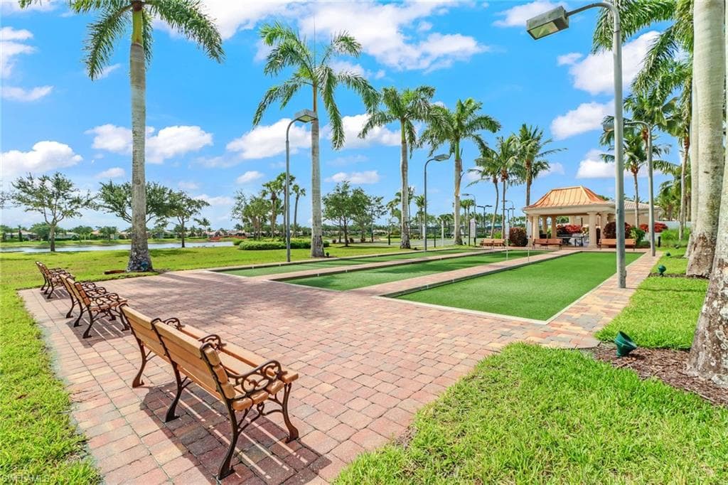 8507 Alessandria Ct, Naples, FL 34114-50