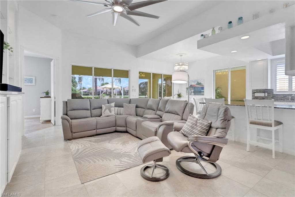 8507 Alessandria Ct, Naples, FL 34114-8