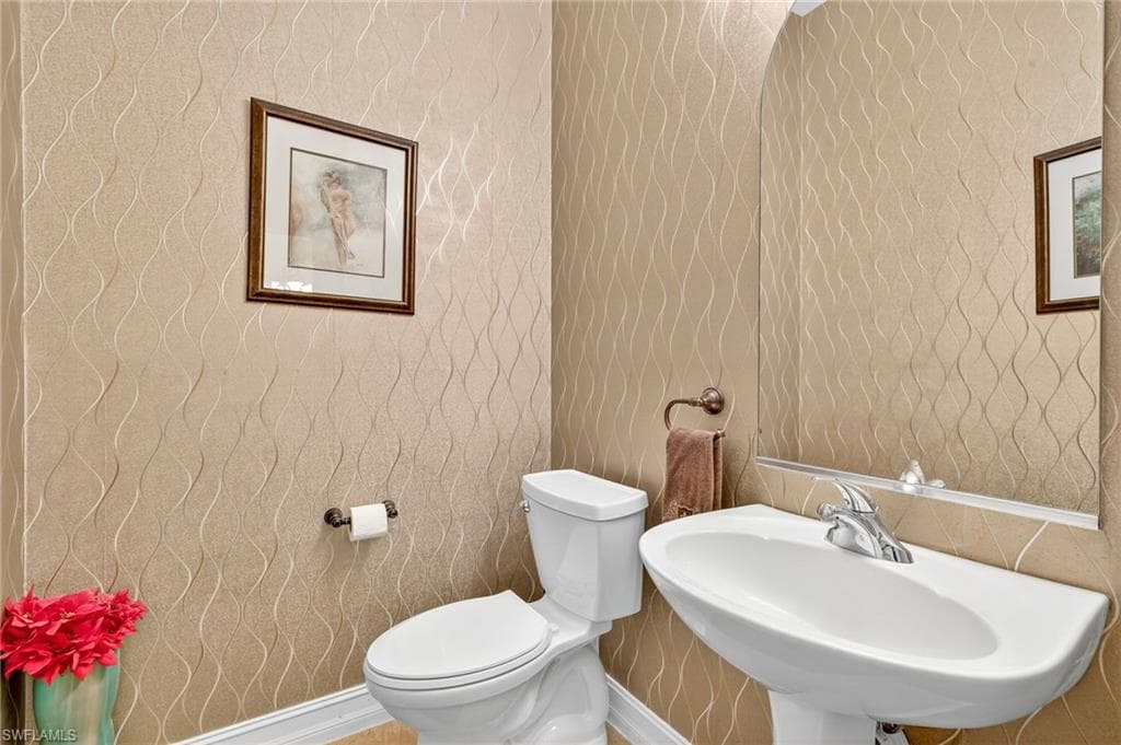21812 Masters Cir, Estero, FL 33928-24