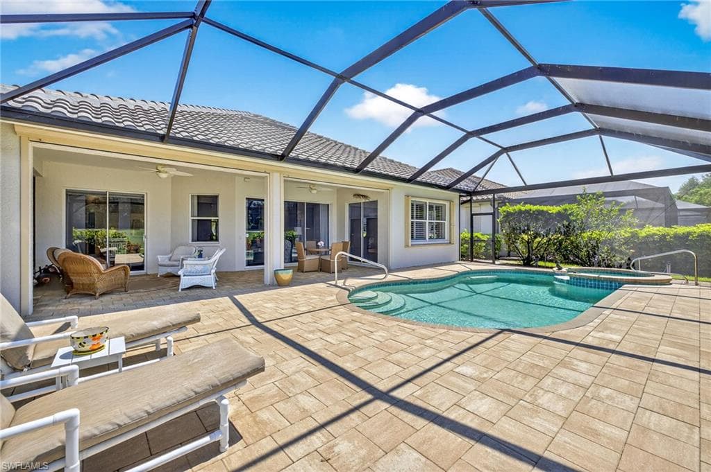21812 Masters Cir, Estero, FL 33928-29