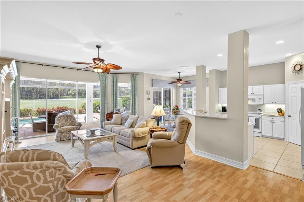 21812 Masters Cir, Estero, FL 33928-5