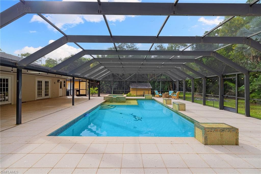 5141 Palmetto Woods Dr, Naples, FL 34119-43
