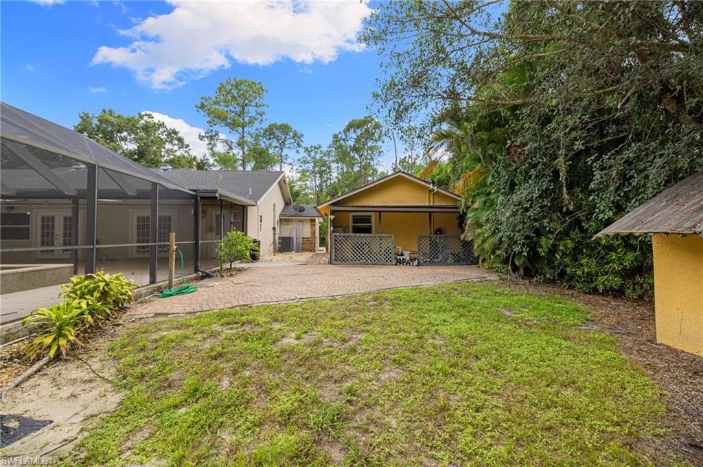 5141 Palmetto Woods Dr, Naples, FL 34119-48