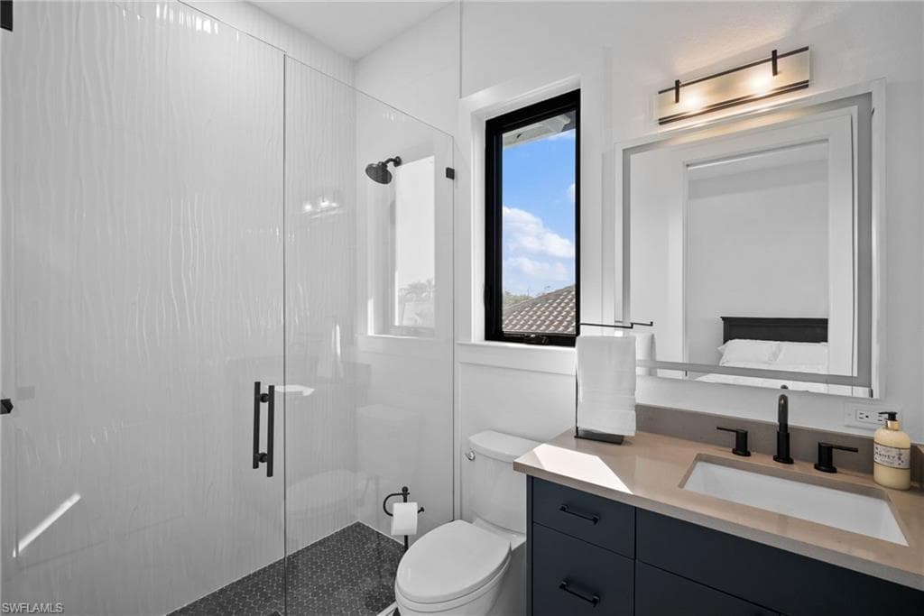 27148 Serrano Way, Bonita Springs, FL 34135-40