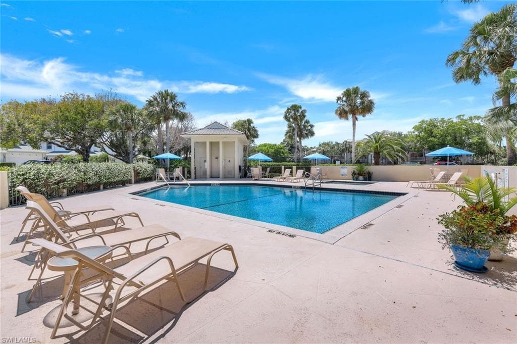 4120 Bayhead Dr 105, Bonita Springs, FL 34134-39