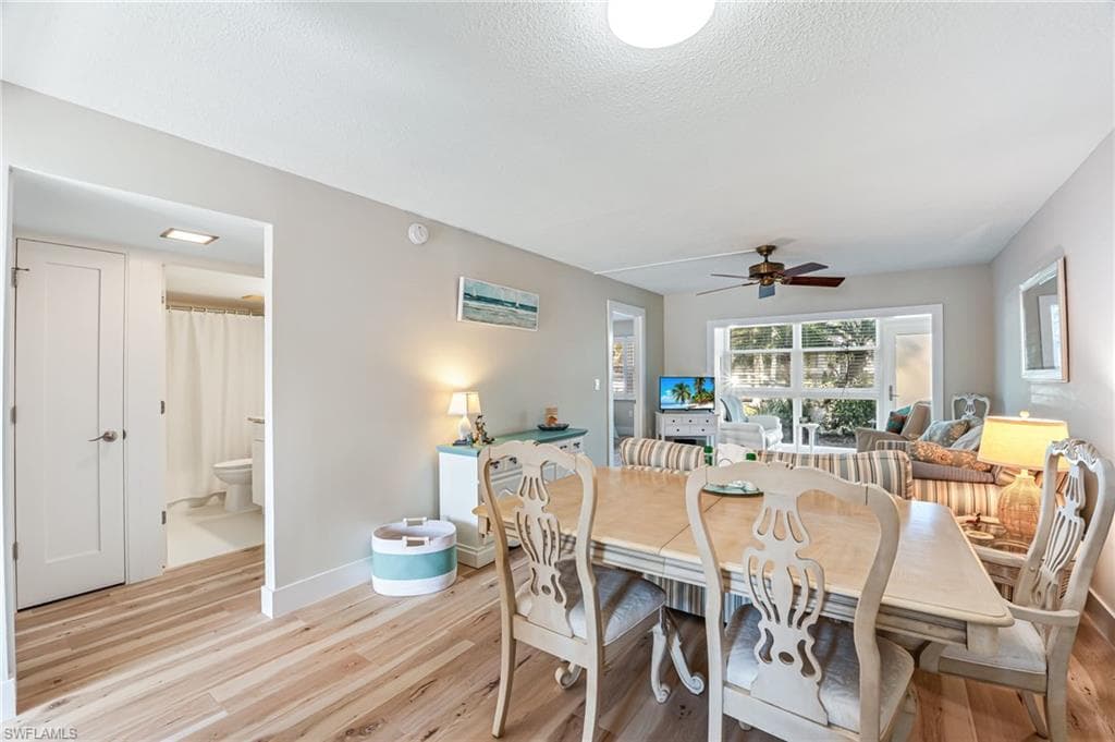 1021 3rd St S 110, Naples, FL 34102-7