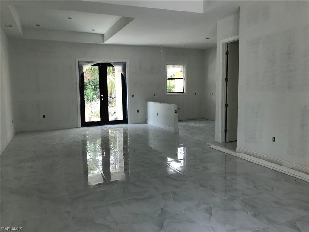 4383 26th Ave SE, Naples, FL 34117-4