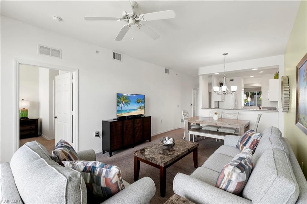 7935 Mahogany Run Ln 716, Naples, FL 34113-9