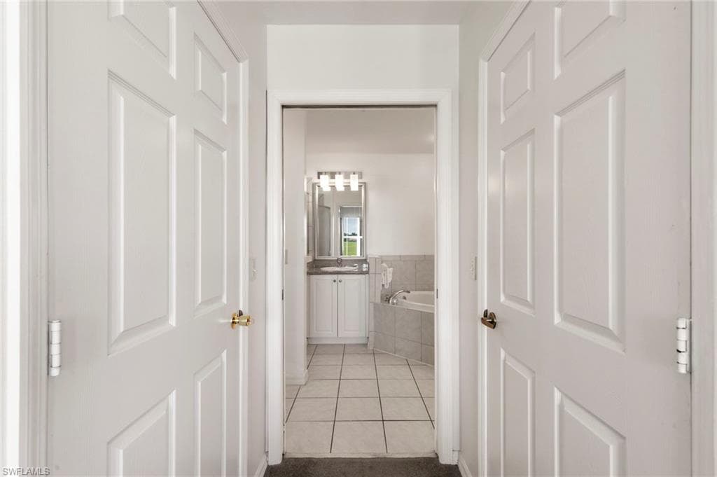 7935 Mahogany Run Ln 716, Naples, FL 34113-22